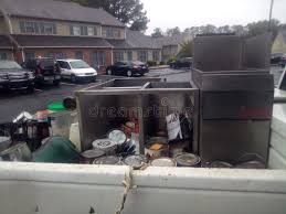 Best Construction Debris Removal  in St Georges, DE